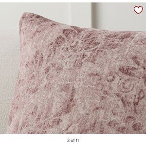 NWT ~Set of 2 Pottery Barn Ceana Print Mauve Pillowcovers  ~Size 22x22 inches